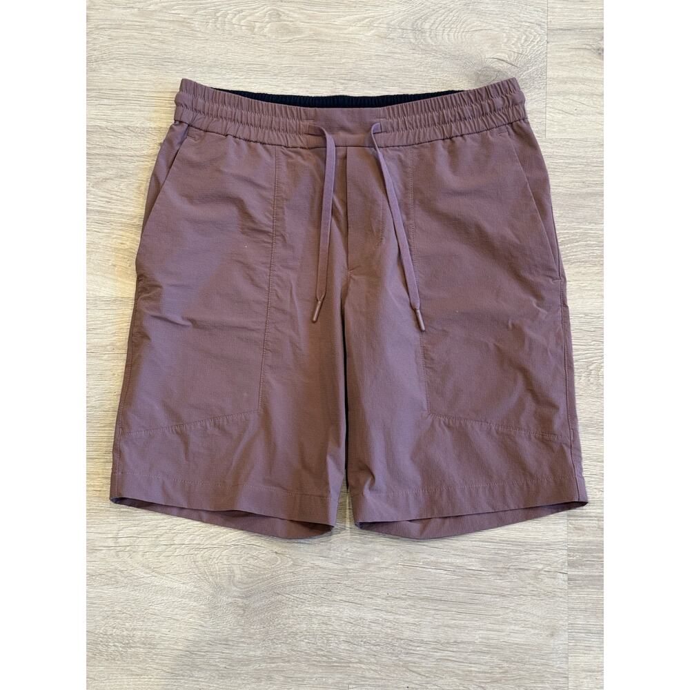 Lululemon Bowline Shorts Men's S 8" Inseam Brown Train Gym Run LM7ARQS